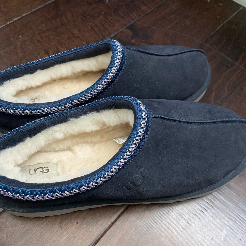 Men’s UGG Tasman slippers in navy - brand new